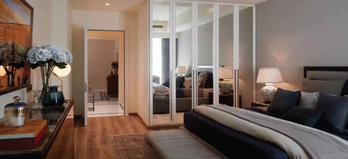 Gallery 7
